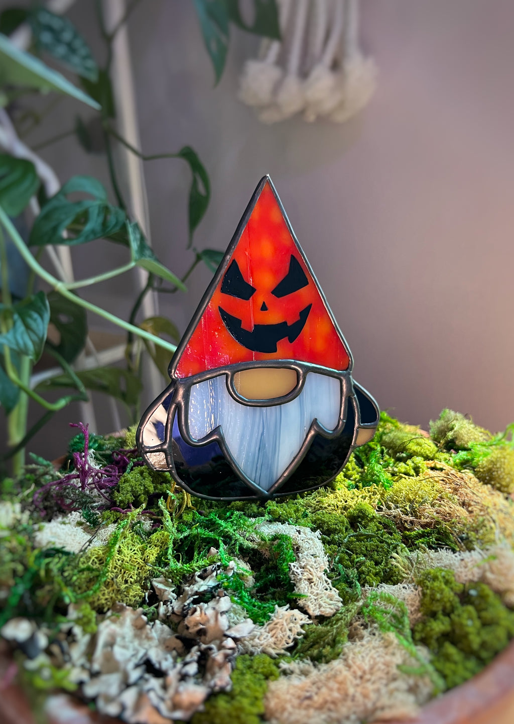 Jack-o-lantern gnome