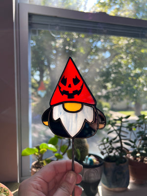 Jack-o-lantern gnome