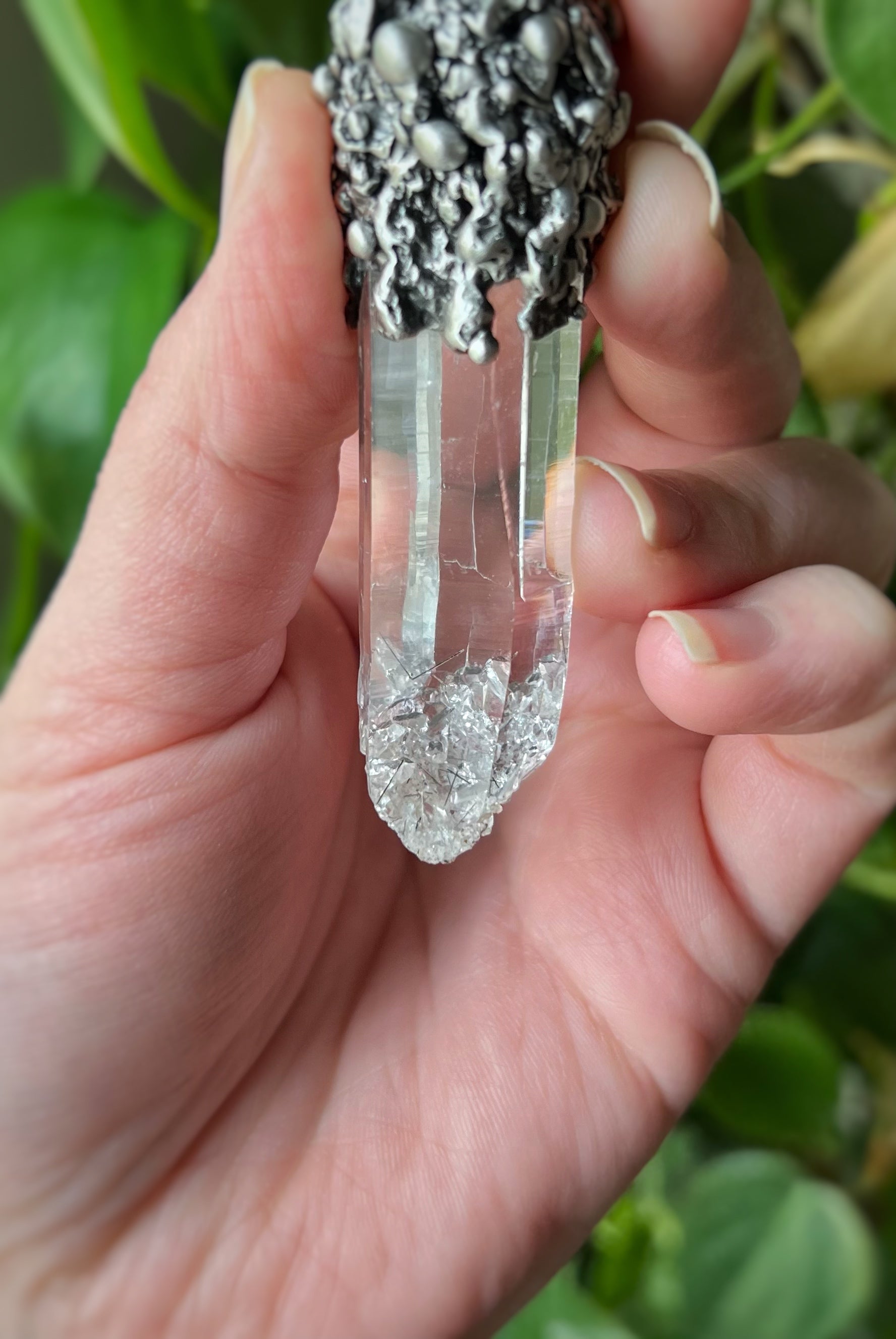 Rutilated quartz clip wand