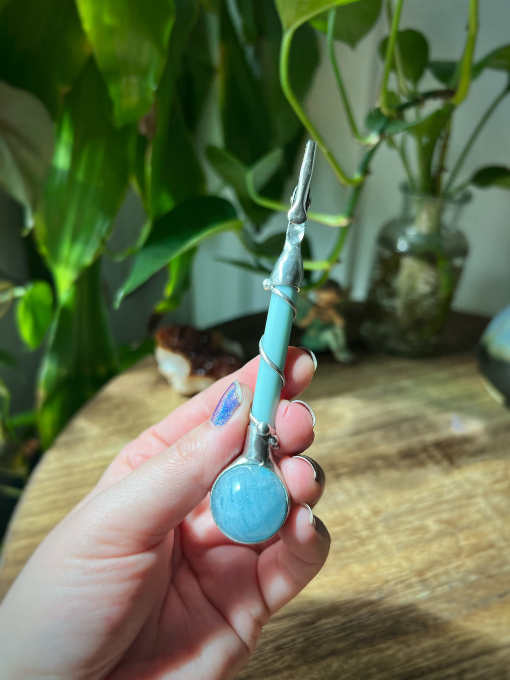 Aquamarine clip wand