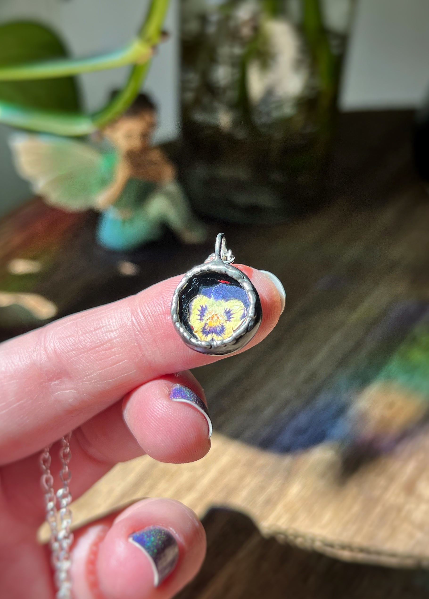 Mini pansy necklace