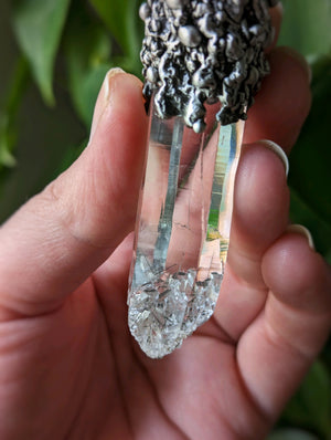 Rutilated quartz clip wand