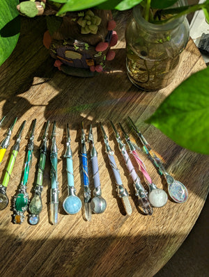 Aquamarine clip wand
