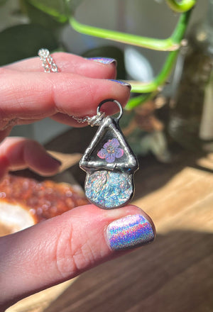 Mini flower necklace