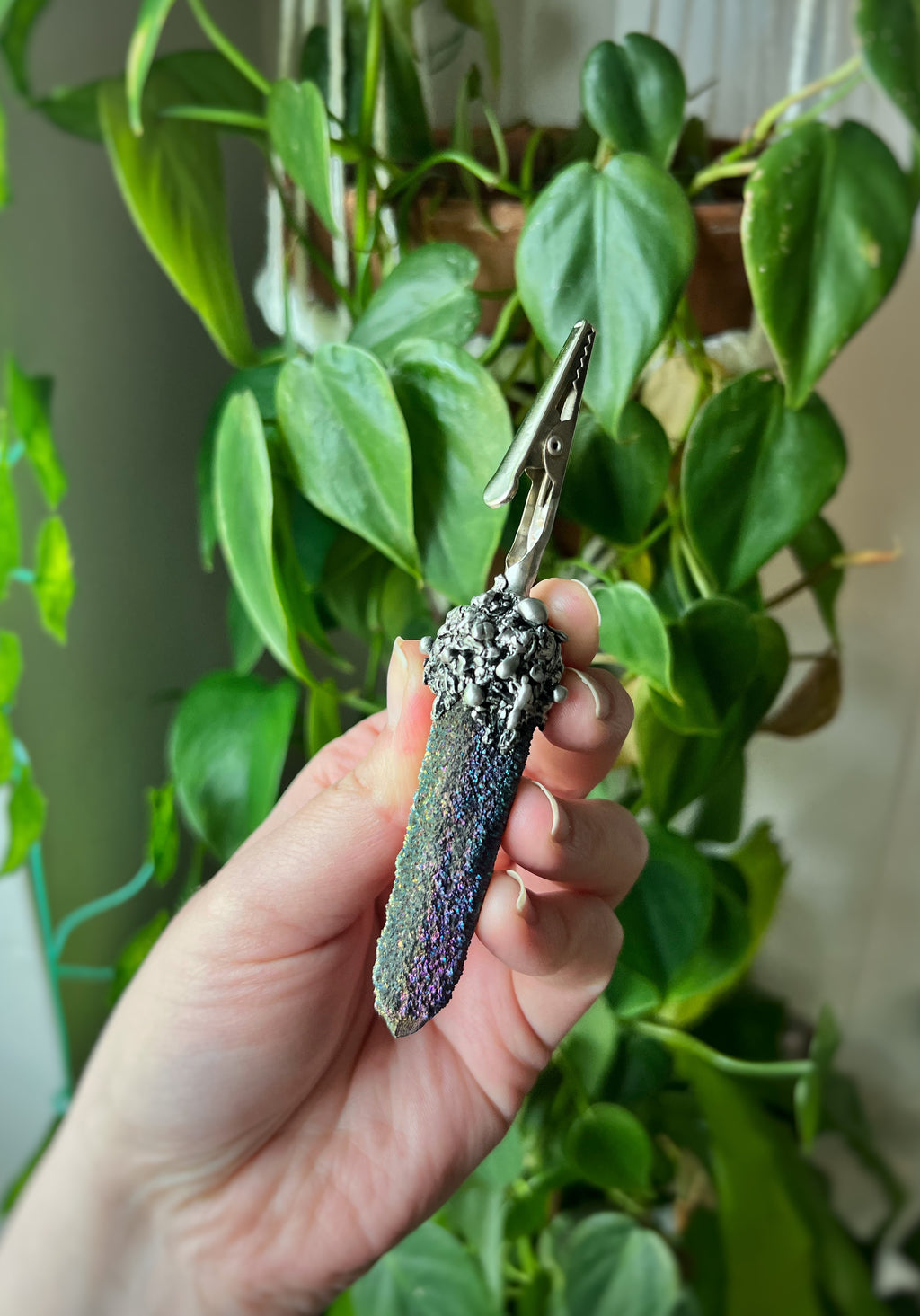 Titanium aura spirit quartz clip wand